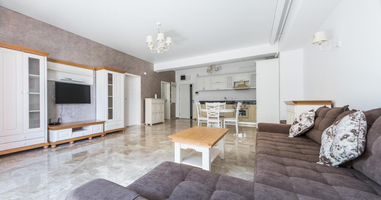 Sns Apartament In Vila Sophia Mamaia Eksteriør bilde