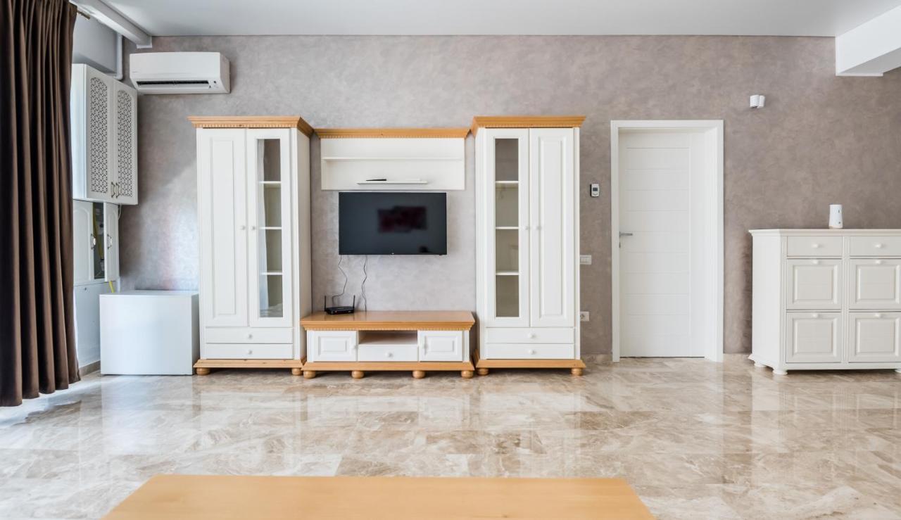 Sns Apartament In Vila Sophia Mamaia Eksteriør bilde