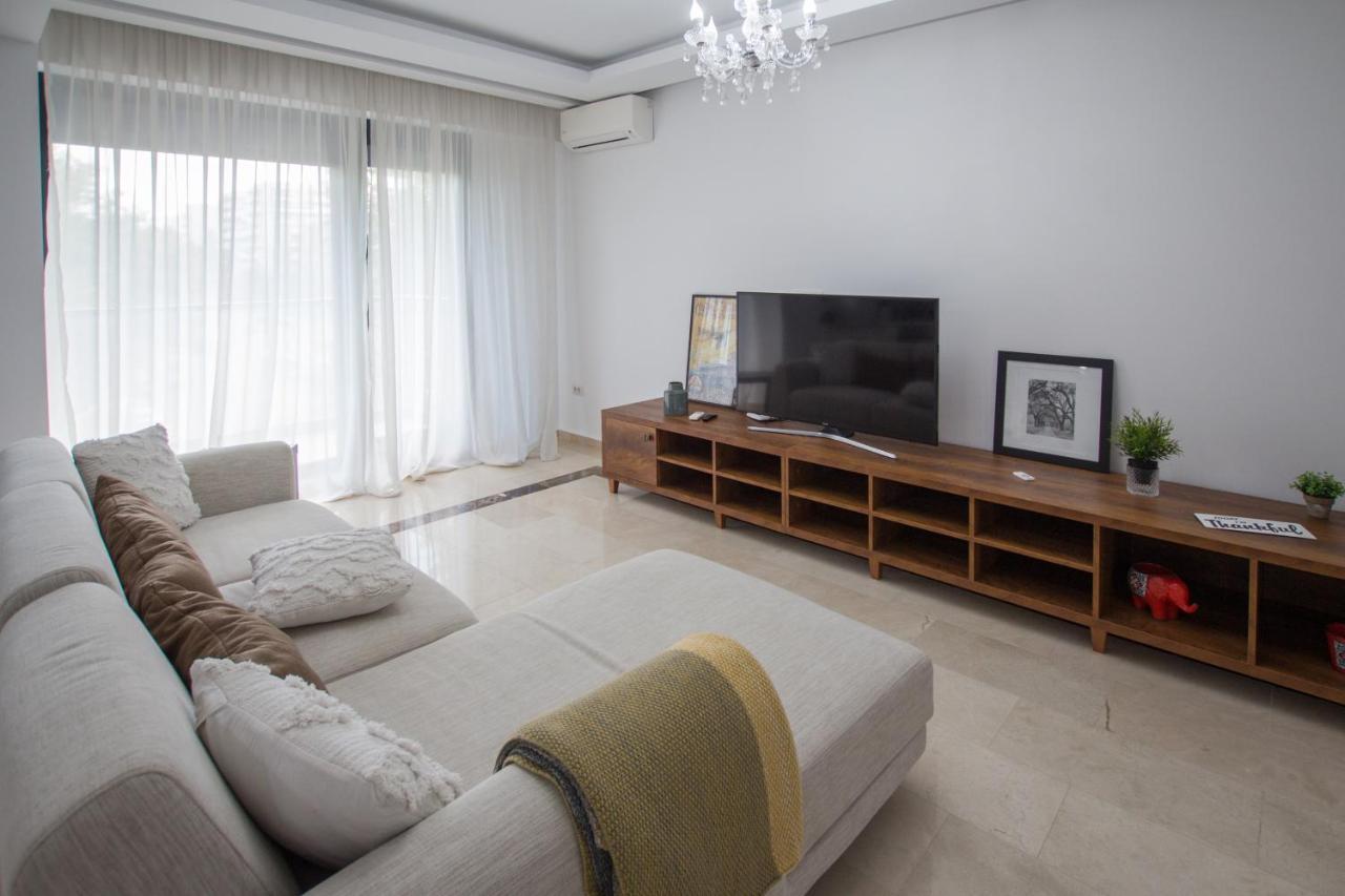 Sns Apartament In Vila Sophia Mamaia Eksteriør bilde