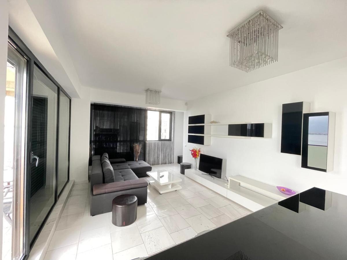 Sns Apartament In Vila Sophia Mamaia Eksteriør bilde