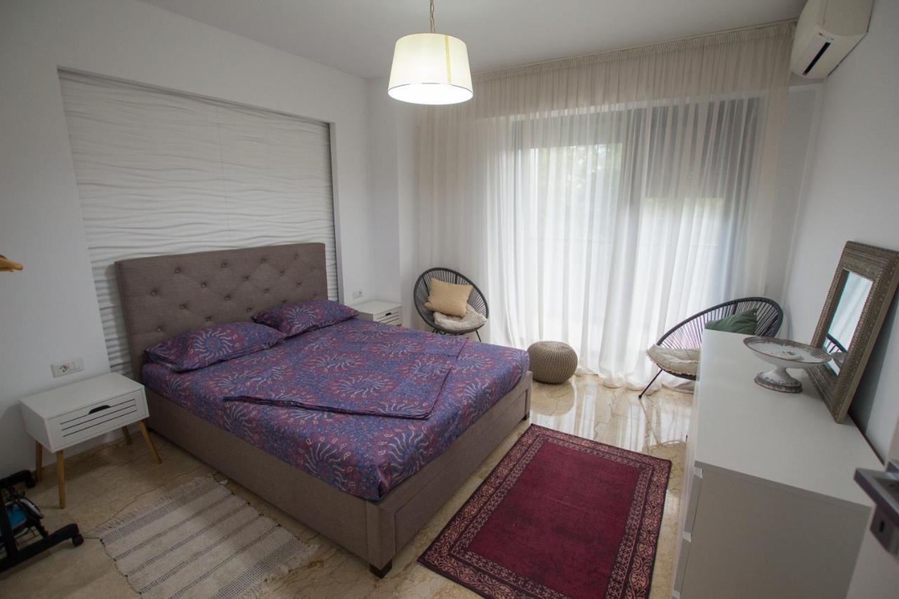 Sns Apartament In Vila Sophia Mamaia Eksteriør bilde