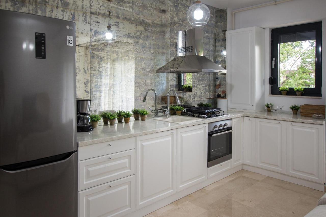 Sns Apartament In Vila Sophia Mamaia Eksteriør bilde