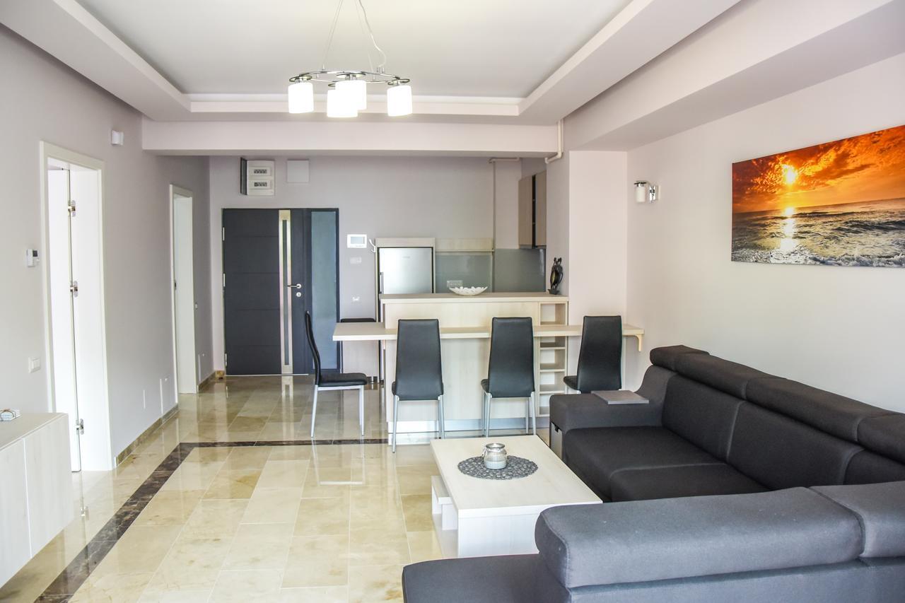 Sns Apartament In Vila Sophia Mamaia Eksteriør bilde